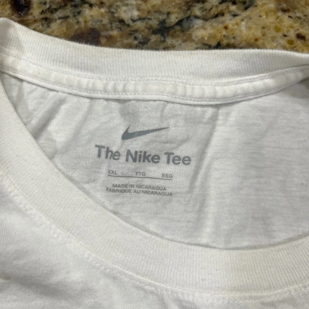 Nike Mens Just Do It Graphic T-Shirt White Red Swoosh Logo Tee XXL